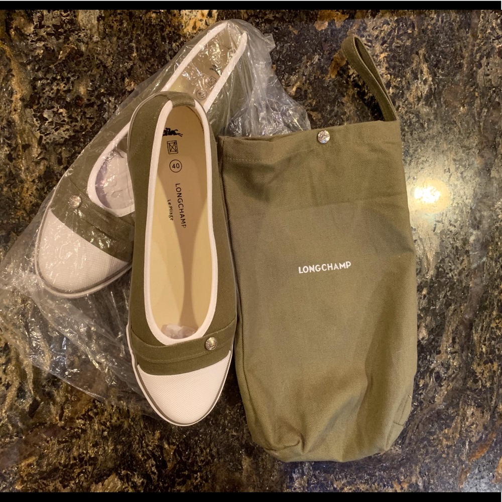 Longchamp NWT espadrille & pouch 40 (10) Sage